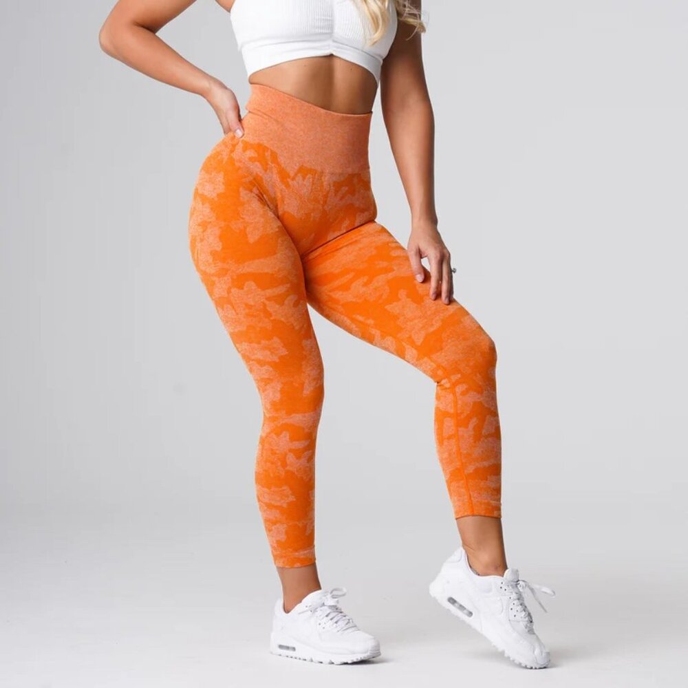 NVGTN Burnt Orange Camo Seamless Leggings Medium - Picture 5 of 6